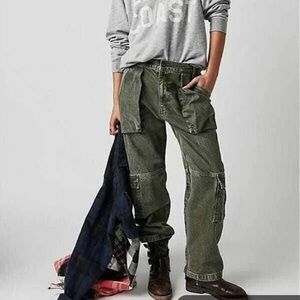 NWOT Free People Marx Slouchy Dark Wash Cargo Jeans